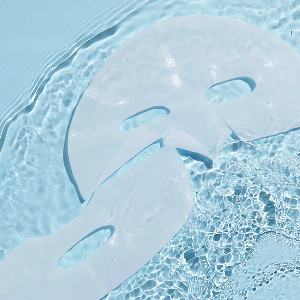 NuFACE IonPlex® Hydra-Gel Power Mask lifestyle photo showing the product in use