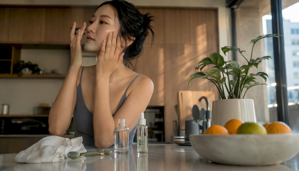 Glass Skin at Home: Barrier-First Routine That Works product detail image